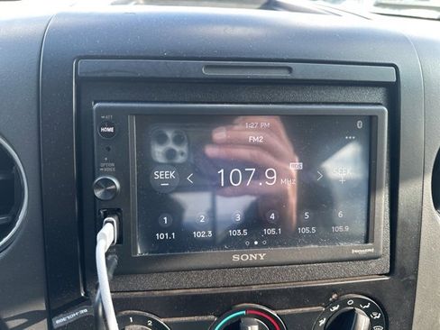 Used 2008 Ford F150 XLT image 14