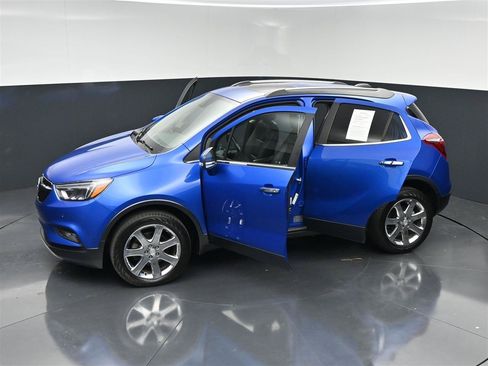 Used 2018 Buick Encore Premium w/ Experience Buick Package AWD/4WD image 37