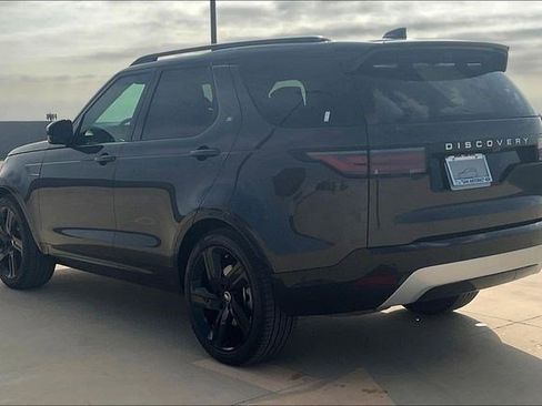 New 2026 Land Rover Discovery Limited Edition image 3