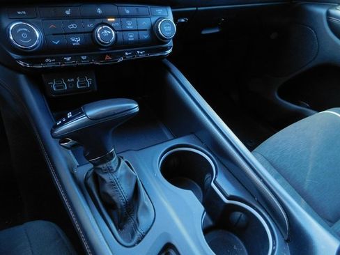 Used 2023 Dodge Durango GT image 31