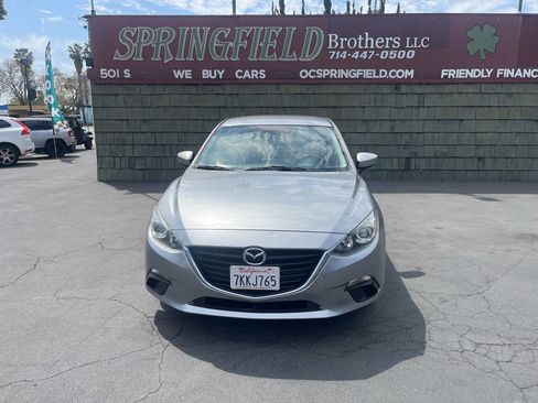 Used 2015 MAZDA MAZDA3 i Sport image 2