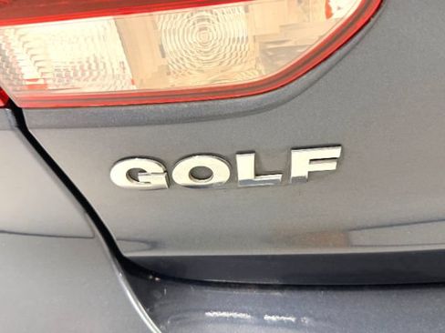 Used 2013 Volkswagen Golf 4-Door FWD image 13