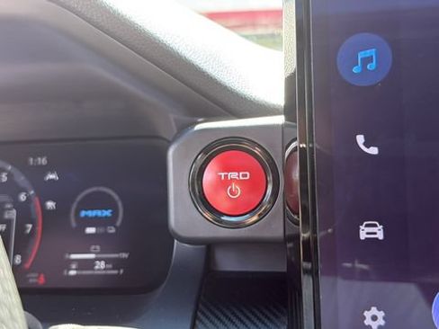 Certified 2026 Toyota Tacoma TRD Pro AWD/4WD image 19
