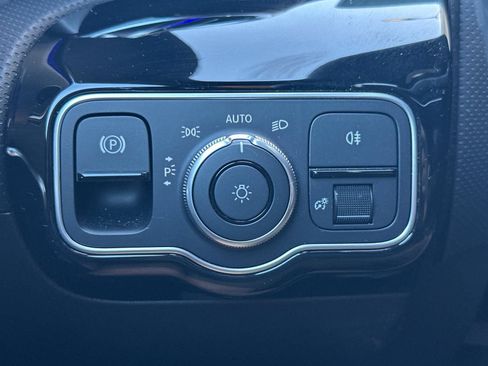Certified 2026 Mercedes-Benz CLA 250 4MATIC image 31