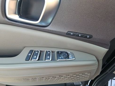 New 2026 Kia Carnival EX FWD image 20
