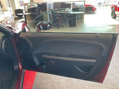 Used 2023 Dodge Challenger SRT Hellcat image 30