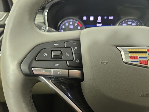 Certified 2020 Cadillac XT6 Premium Luxury AWD/4WD image 16