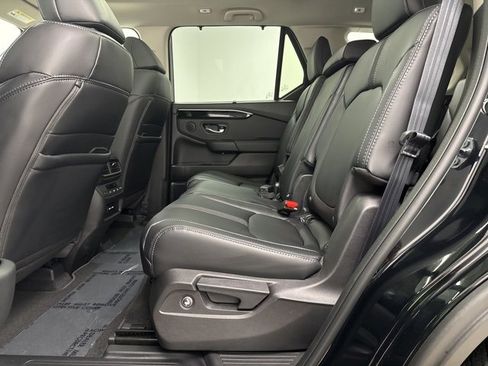 New 2025 Honda Pilot Touring image 19