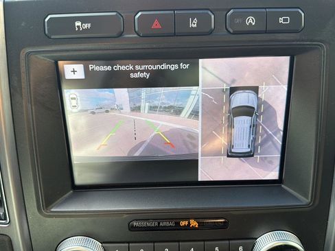Used 2019 Ford Expedition Platinum RWD image 35