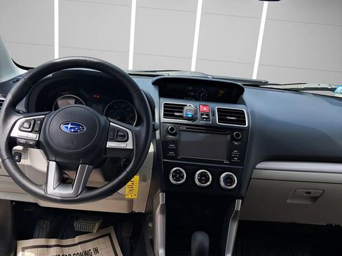 Used 2018 Subaru Forester 2.5i w/ Alloy Wheel Package AWD/4WD image 16