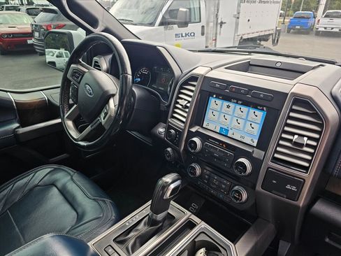 Used 2018 Ford F150 Limited image 10
