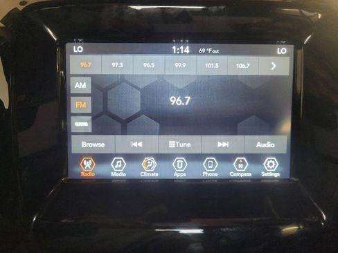 Used 2021 Jeep Compass Latitude FWD image 25