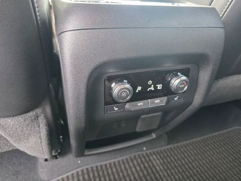New 2026 GMC Acadia Denali Ultimate FWD image 12