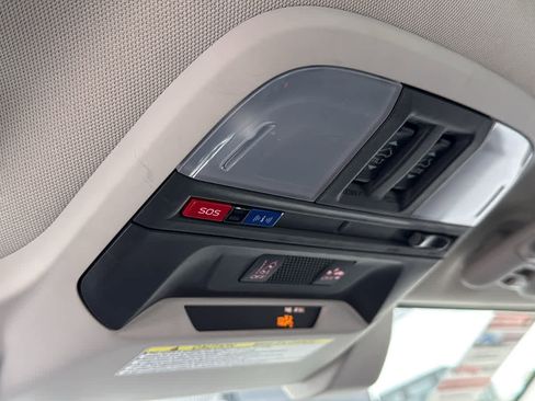 Used 2018 Subaru Impreza 2.0i Premium image 24