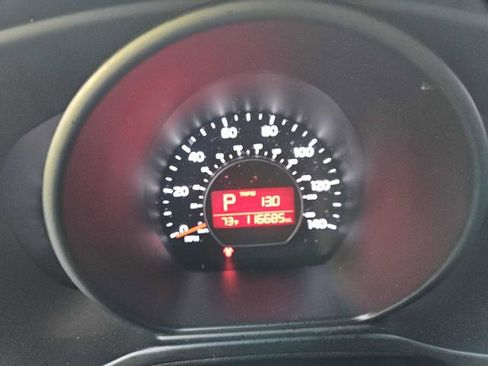 Used 2017 Kia Soul FWD image 15
