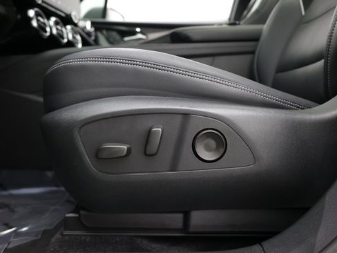 Used 2024 Chevrolet Blazer EV LT AWD/4WD image 16