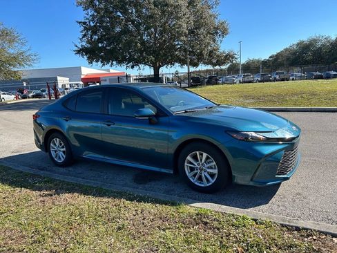 Certified 2025 Toyota Camry LE image 7
