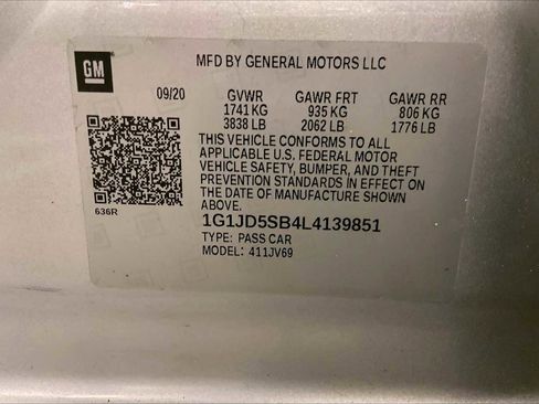 Used 2020 Chevrolet Sonic LT w/ Convenience Package image 32