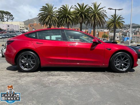 Used 2022 Tesla Model 3 Long Range AWD/4WD image 3