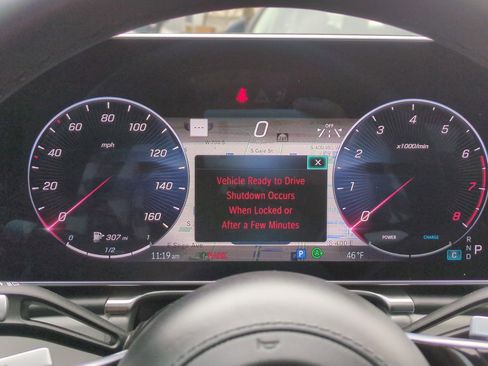 Used 2025 Mercedes-Benz Maybach S 580 4MATIC image 21