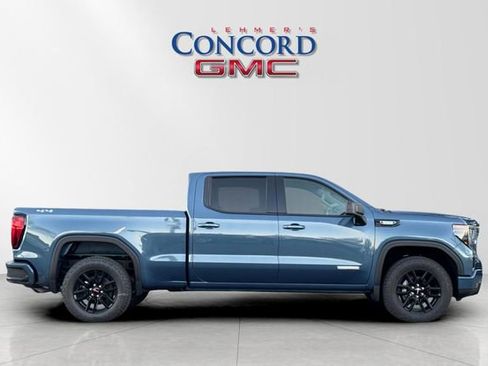 New 2026 GMC Sierra 1500 Elevation image 3