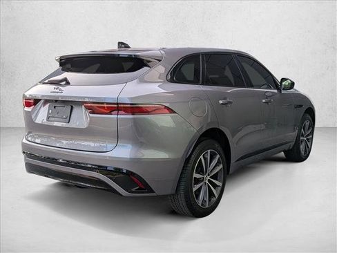 Certified 2025 Jaguar F-PACE R-Dynamic S AWD/4WD image 6