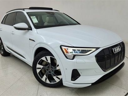 Used 2022 Audi e-tron Premium w/ Convenience Plus Package
