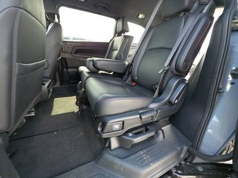 Used 2025 Honda Odyssey Sport-L image 14