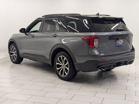 Certified 2023 Ford Explorer ST image 2