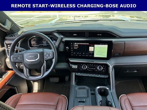 Used 2025 GMC Sierra 2500 Denali Ultimate AWD/4WD image 17