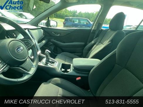 Used 2025 Subaru Legacy Premium AWD/4WD image 6