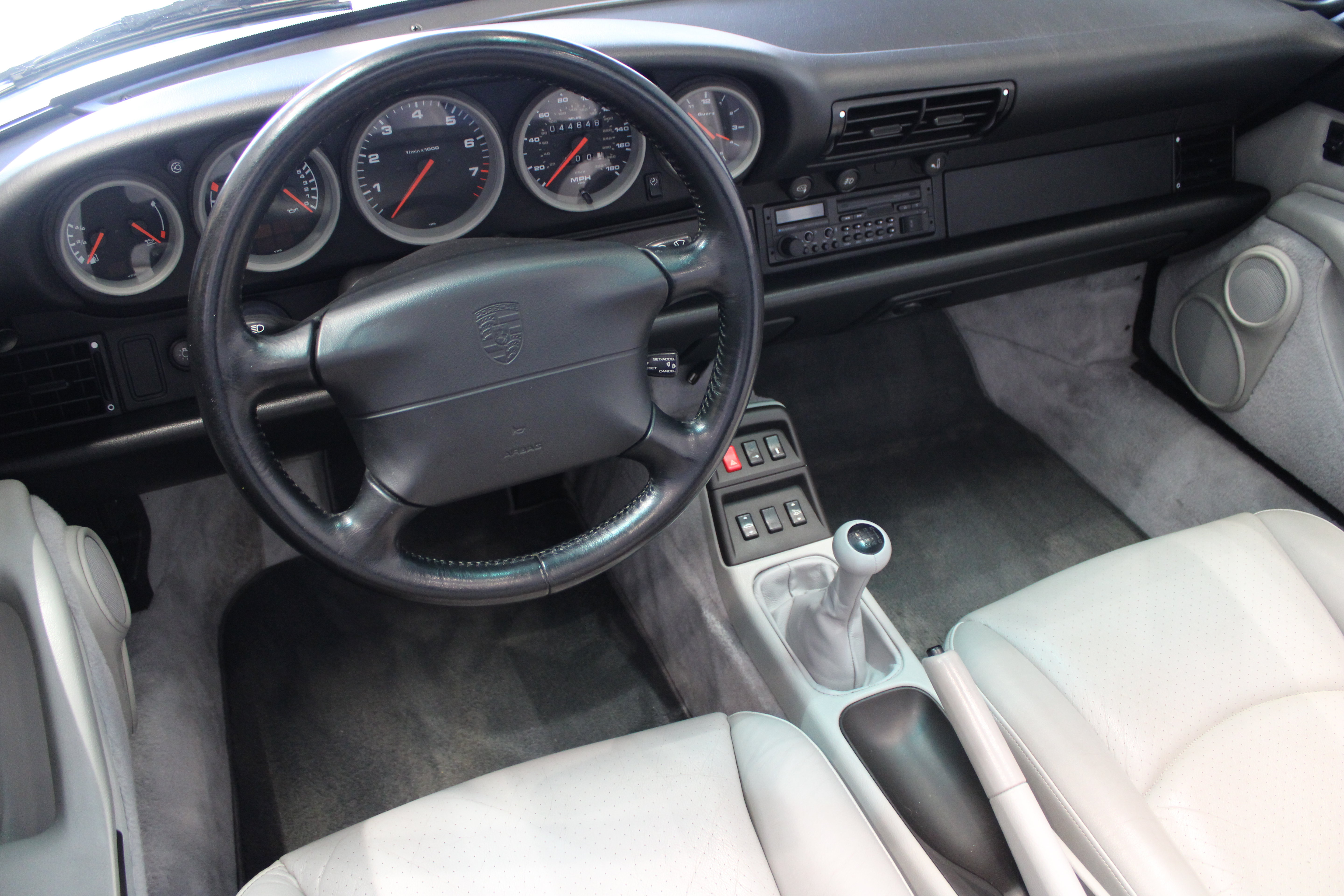 Used 1996 Porsche 911 Carrera RWD image 4