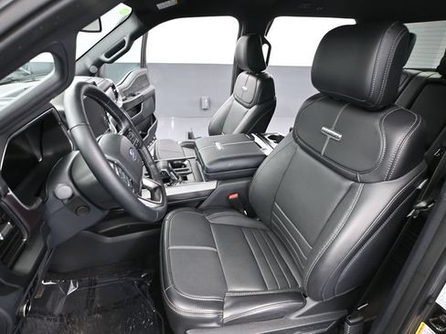 Used 2026 Ford F150 Platinum AWD/4WD image 19