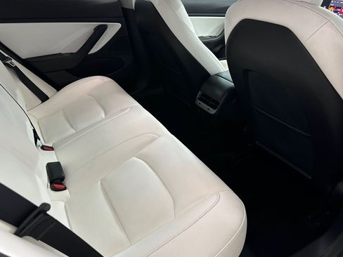 Used 2019 Tesla Model 3 Standard Range Plus image 30