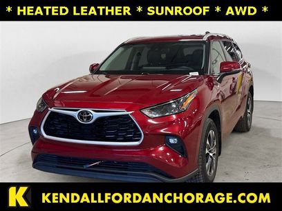 Used 2024 Toyota Highlander XLE