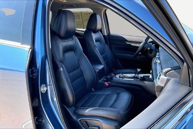 Used 2023 MAZDA CX-5 AWD 2.5 S w/ Premium Package image 7