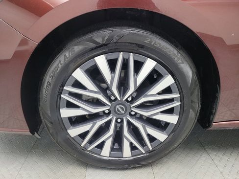 Used 2023 Nissan Altima 2.5 SV image 31