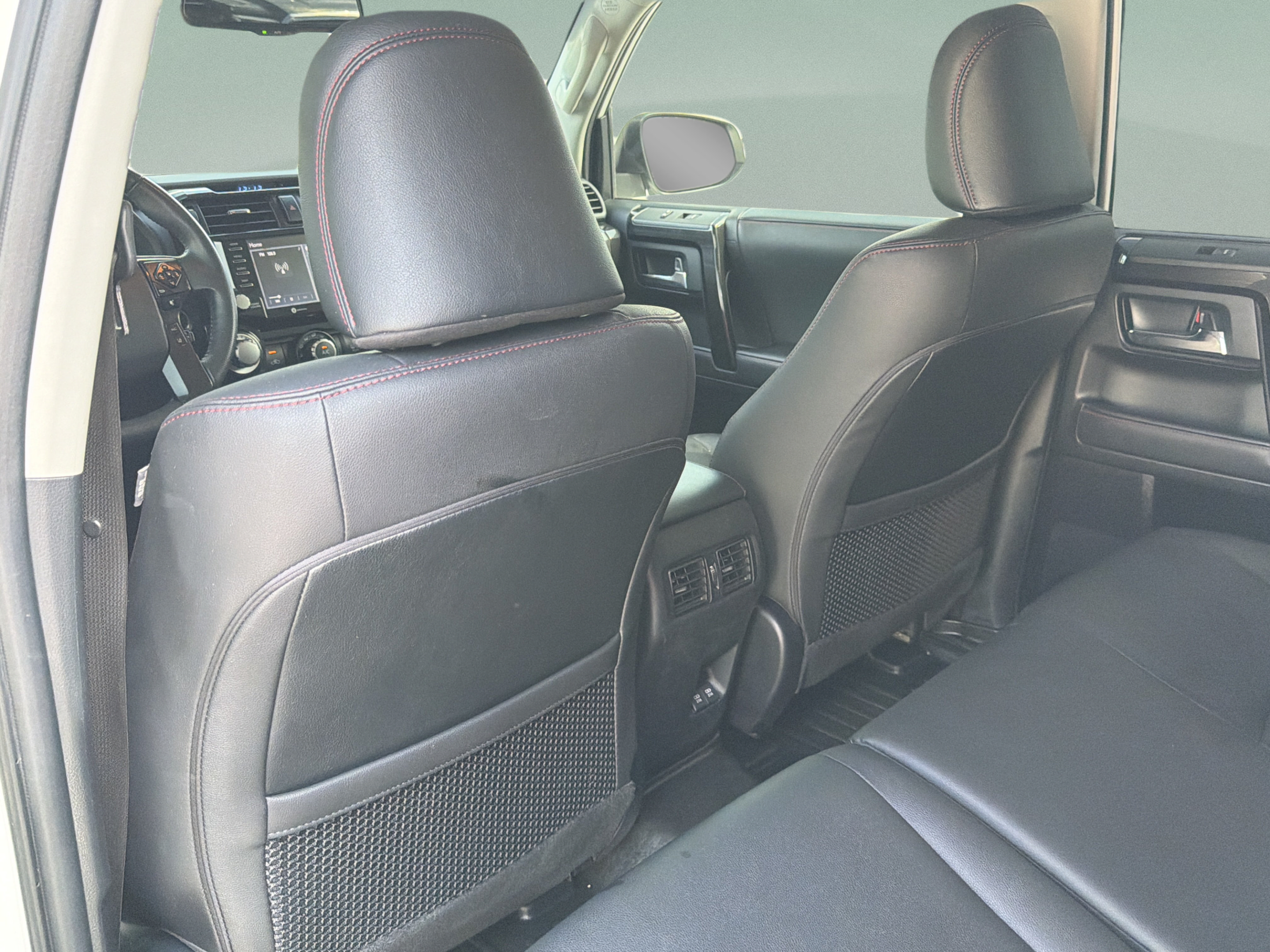 Used 2022 Toyota 4Runner TRD Off-Road Premium w/ Moonroof Package AWD/4WD image 26