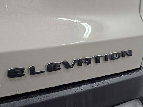 Used 2025 GMC Terrain Elevation w/ Elevation Premium Package image 23
