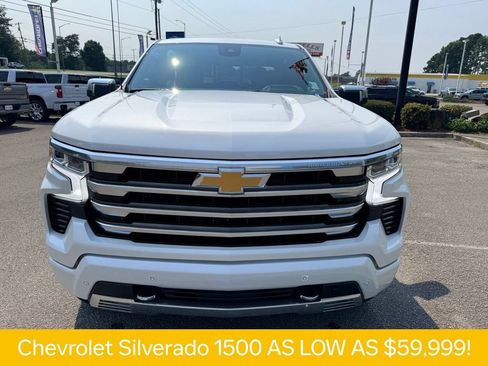 Used 2025 Chevrolet Silverado 1500 High Country w/ Technology Package AWD/4WD image 23