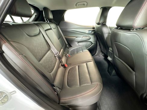 Used 2023 Chevrolet Bolt EUV LT w/ Convenience Package image 25