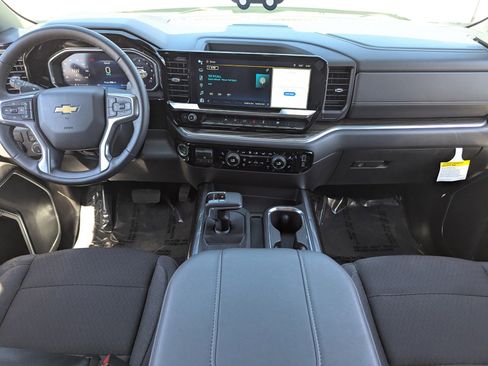 Used 2026 Chevrolet Silverado 1500 LT w/ Convenience Package II image 14