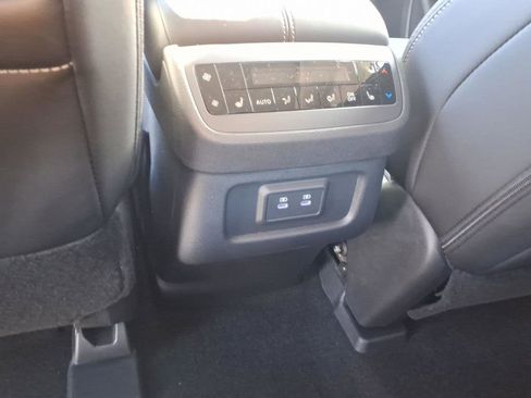 New 2026 Nissan Pathfinder SL image 28