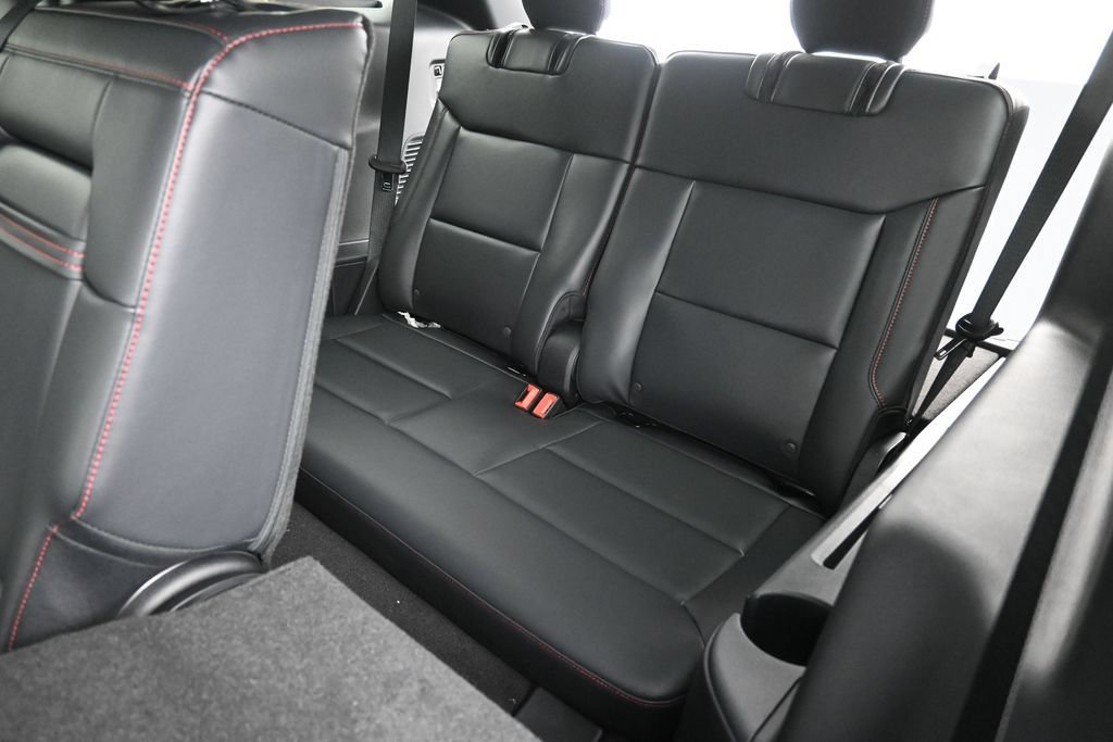 New 2026 Ford Explorer ST-Line w/ Premium Package RWD image 10