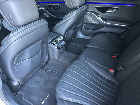 Used 2022 Mercedes-Benz S 500 4MATIC image 13