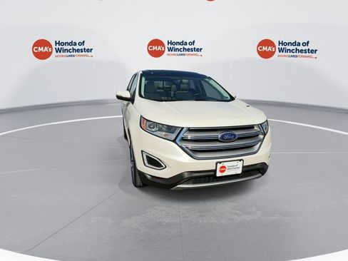 Used 2016 Ford Edge Titanium w/ Technology Package image 3
