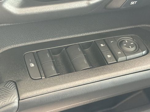 New 2025 Toyota 4Runner TRD Off-Road Premium image 14