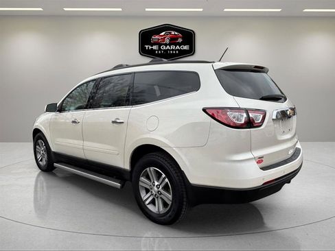 Used 2015 Chevrolet Traverse LT w/ LPO, 'HIT The Road' Package AWD/4WD image 3