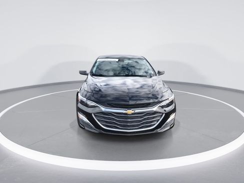 Used 2024 Chevrolet Malibu LS image 3