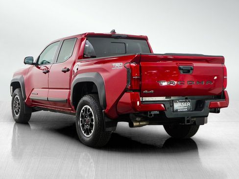 Used 2024 Toyota Tacoma TRD Sport AWD/4WD image 3